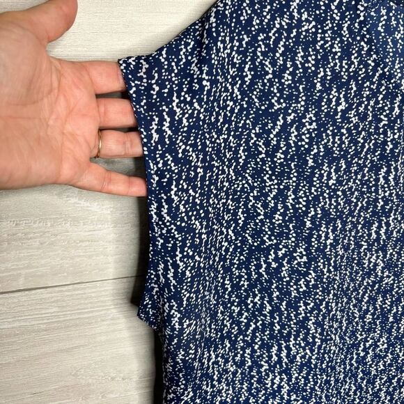 Chaus New York Top - Picture 2 of 5